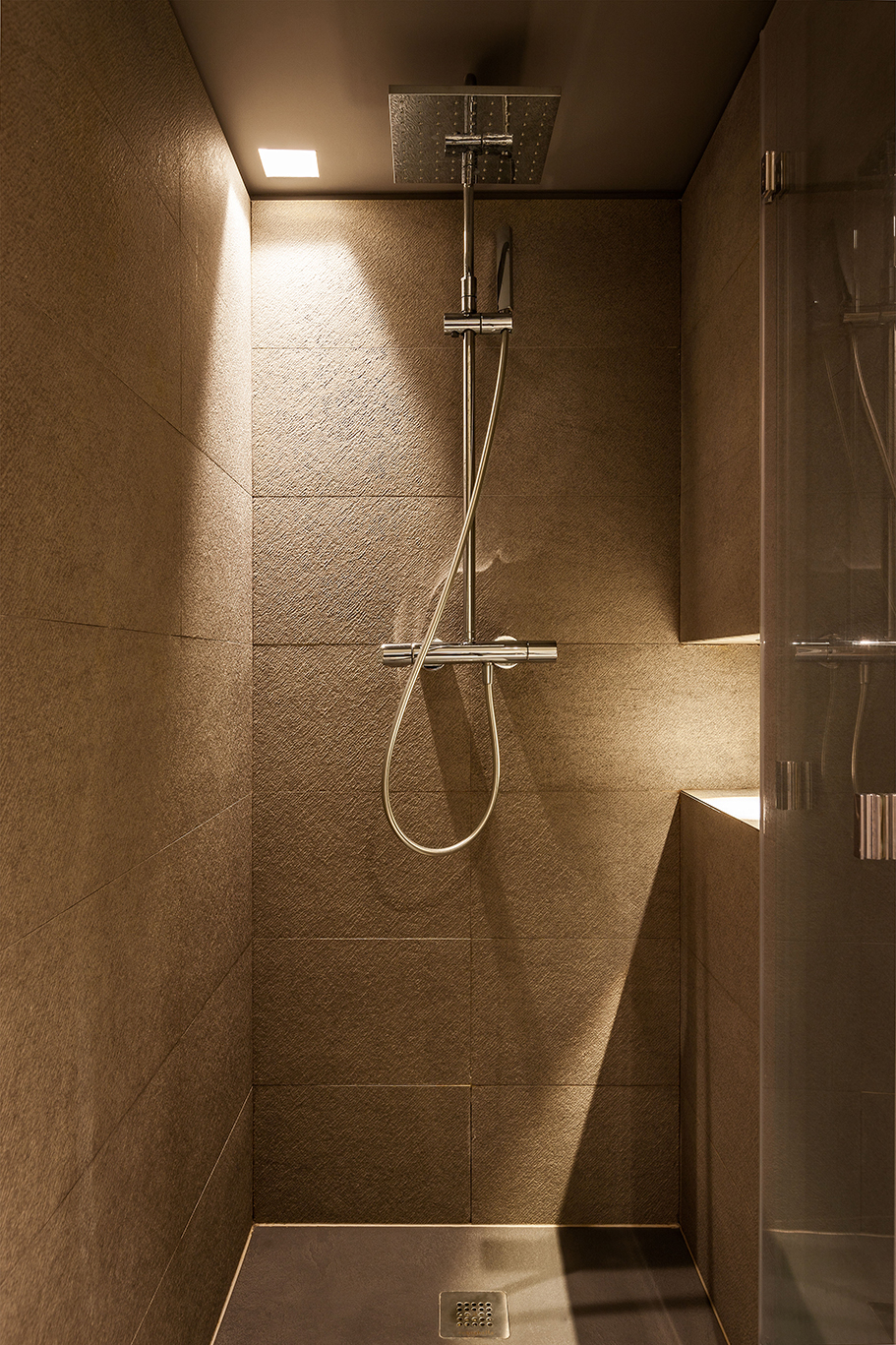 Elizondo-Arkitektura-Interiorismo-Vivienda-en-Getxo-Baño-6