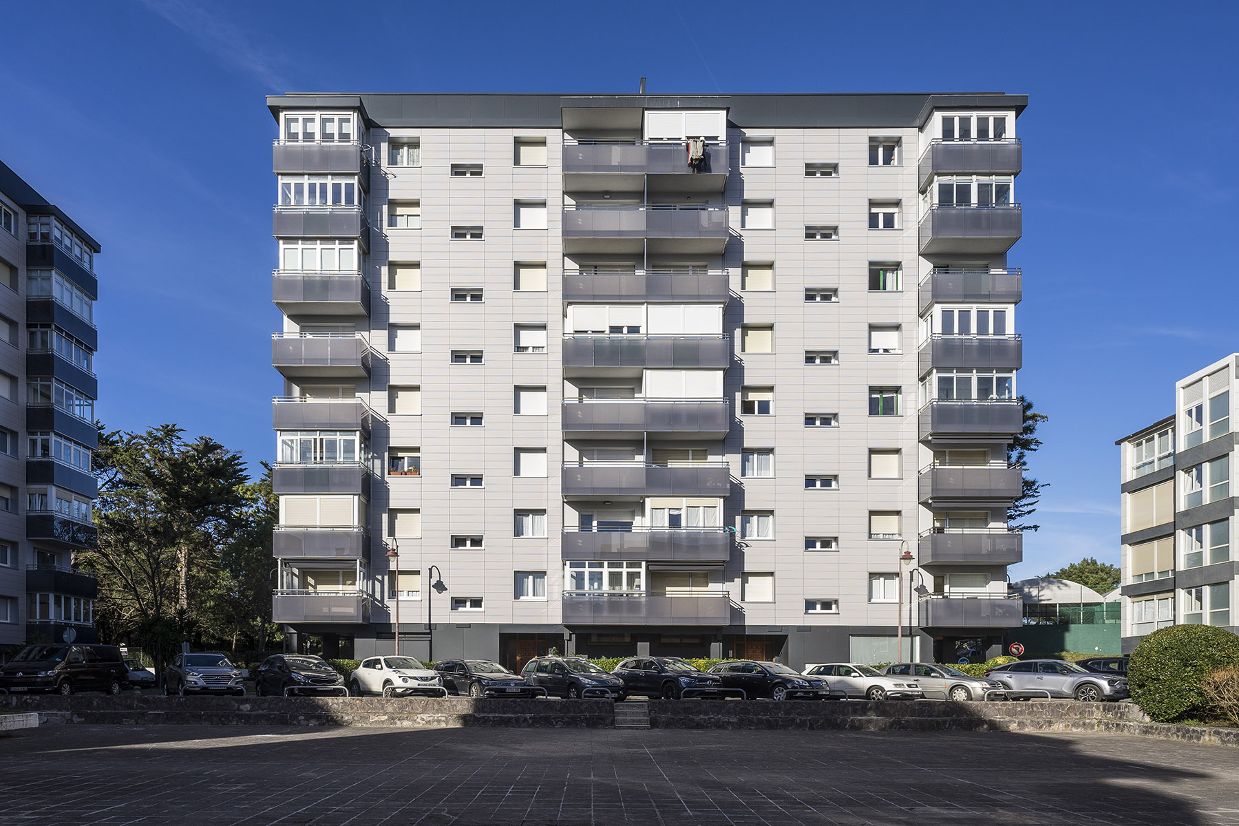 ixpilla fatxada aireztatuta elizondo arkitektura