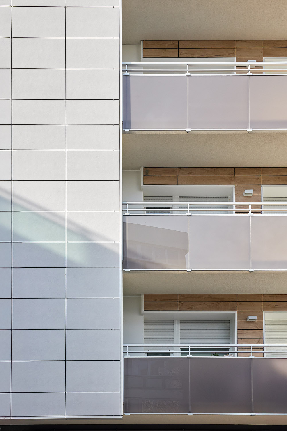 fachada ventilada cerámica en zumalakarregi, Zarauz