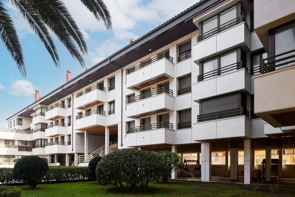 Eguzkilore Xs arkitektura rehabilitación fatxada (3)
