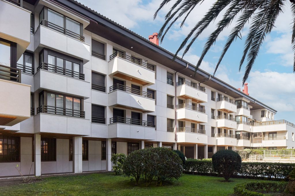 Eguzkilore Xs arkitektura rehabilitación fatxada (9)
