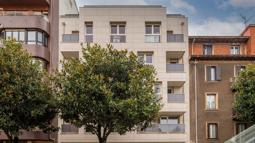 20 etxebizitza berri Areetan